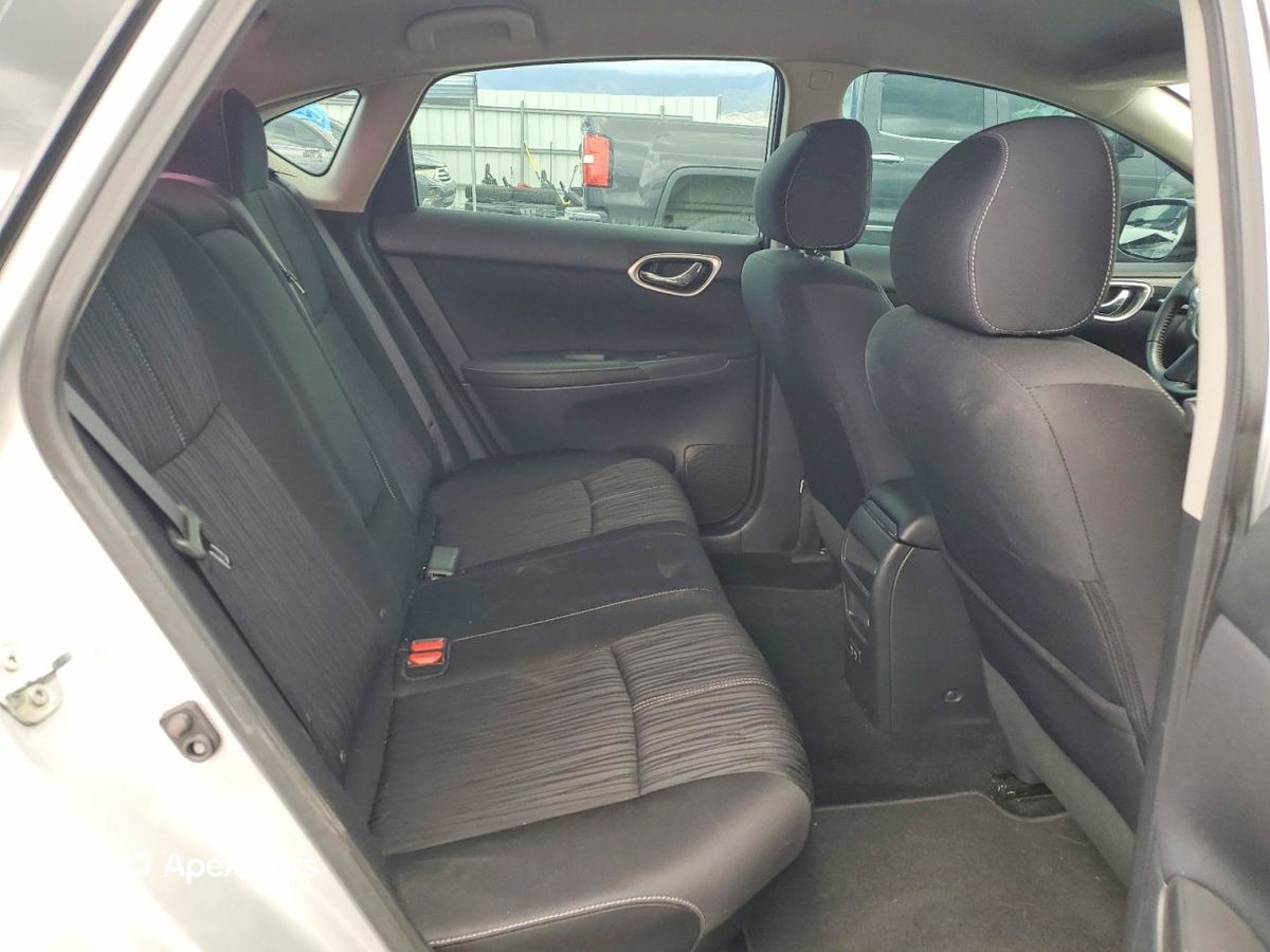Nissan Sentra 2017