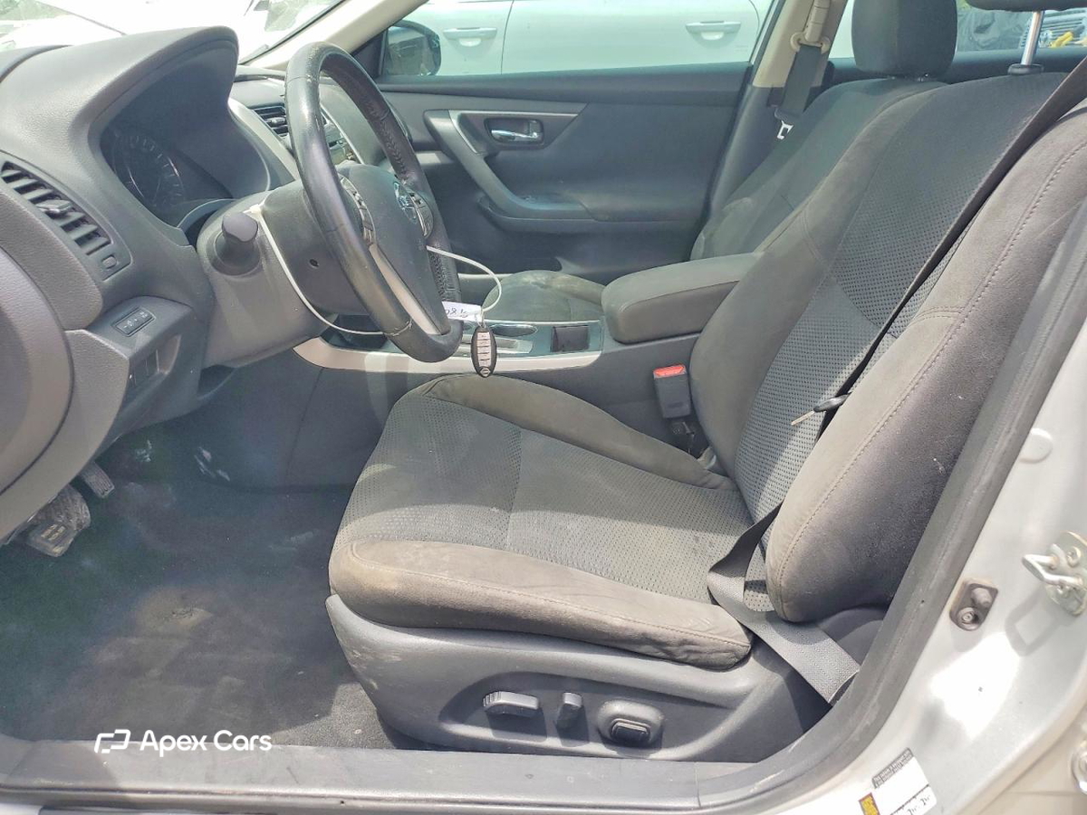 Nissan Altima 2015