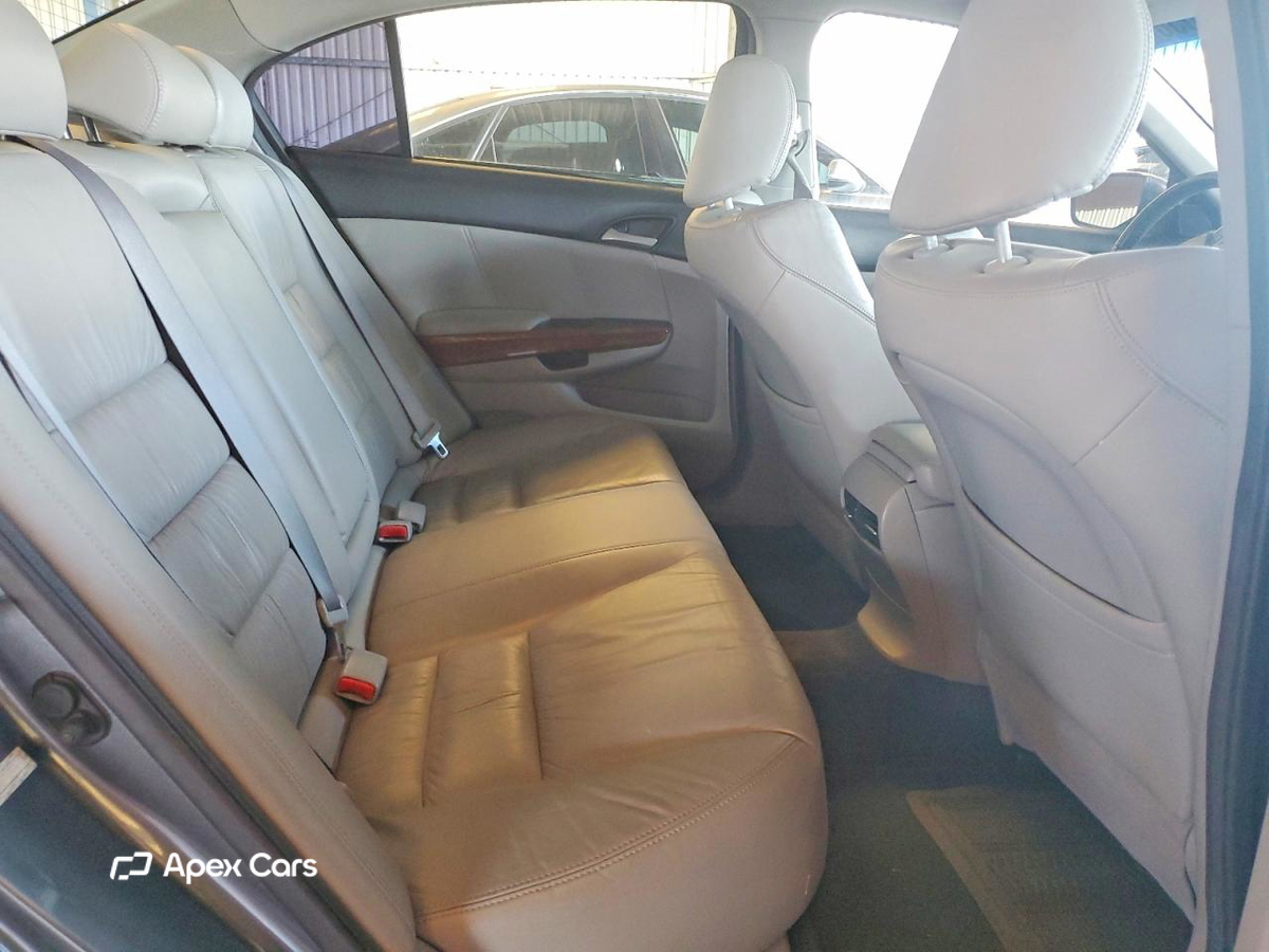 Honda Accord 2011