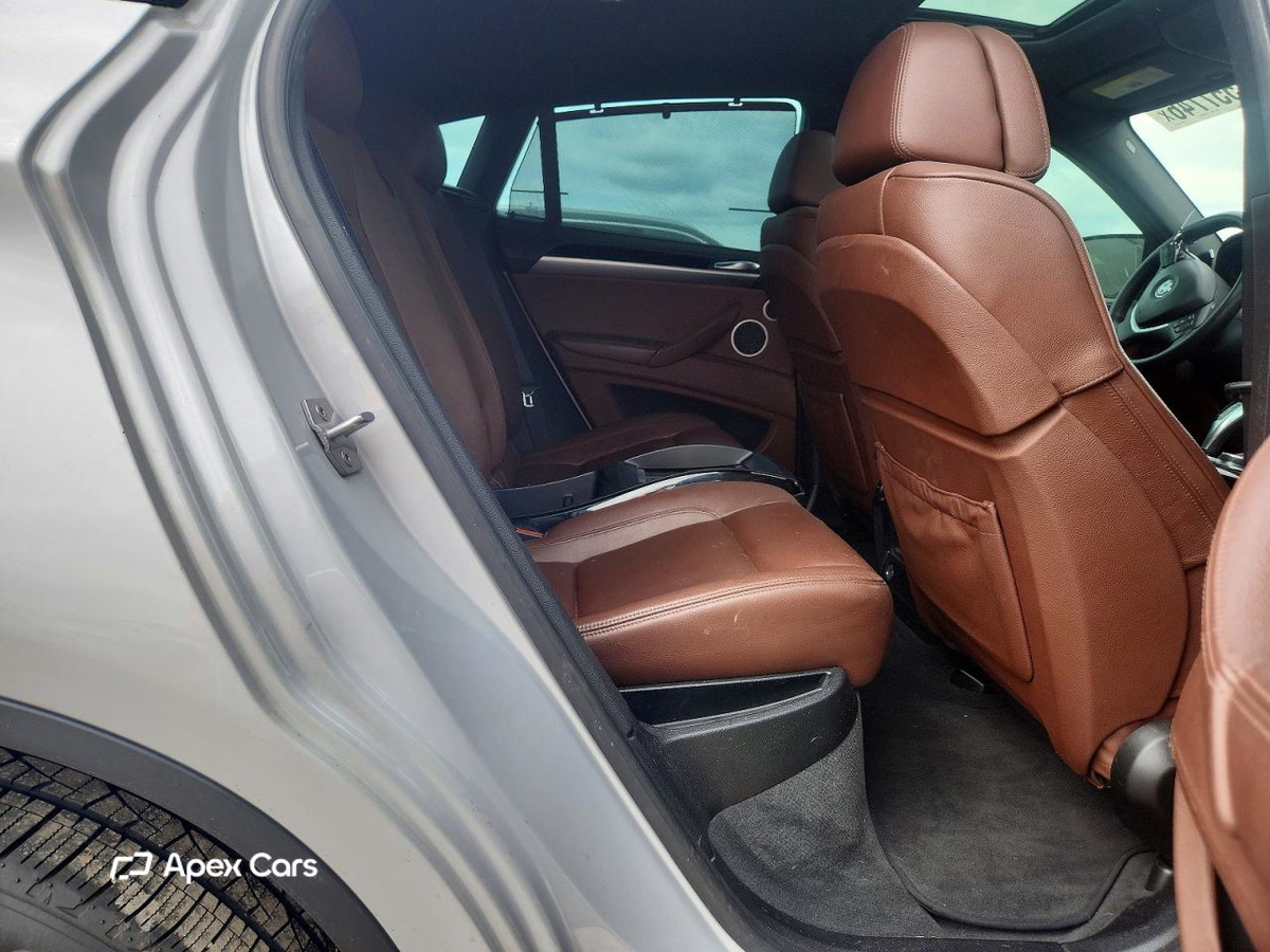 BMW X6 2014