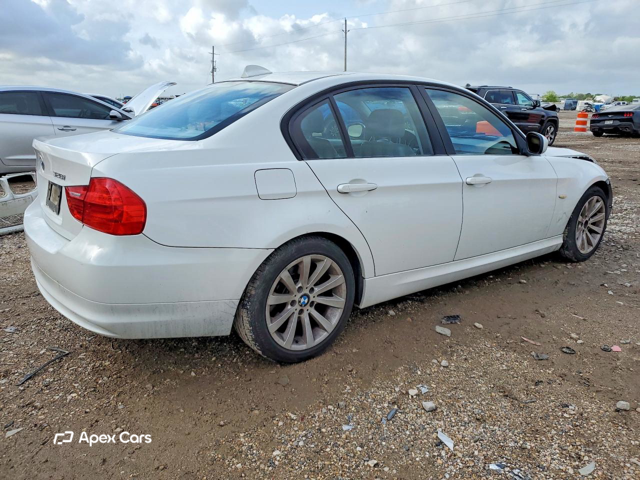 BMW Series 3 2011