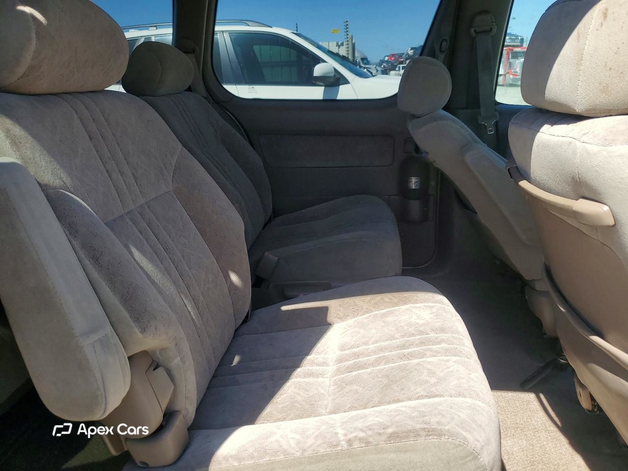 Toyota Sienna 2000