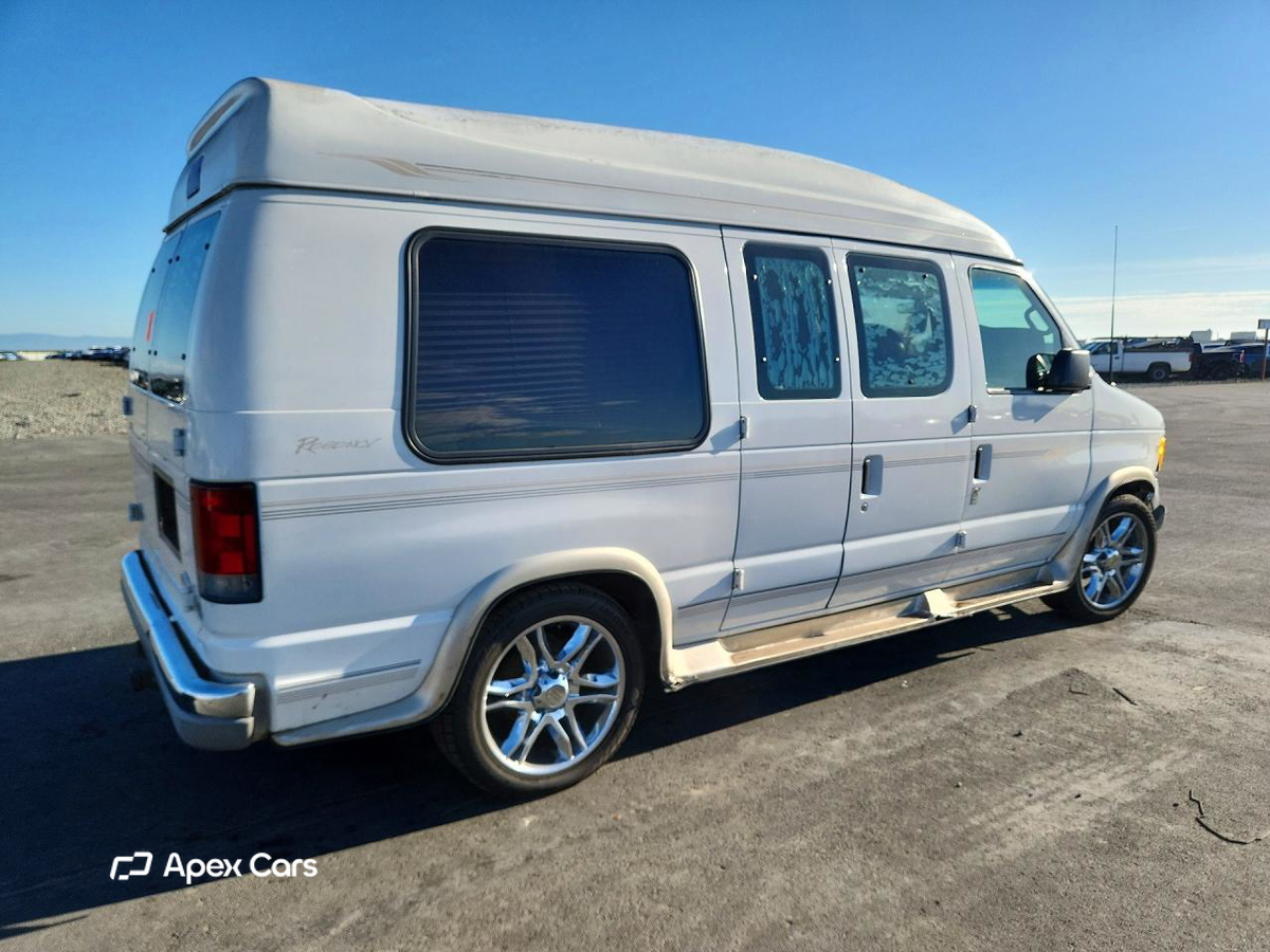 Ford Econoline 2002