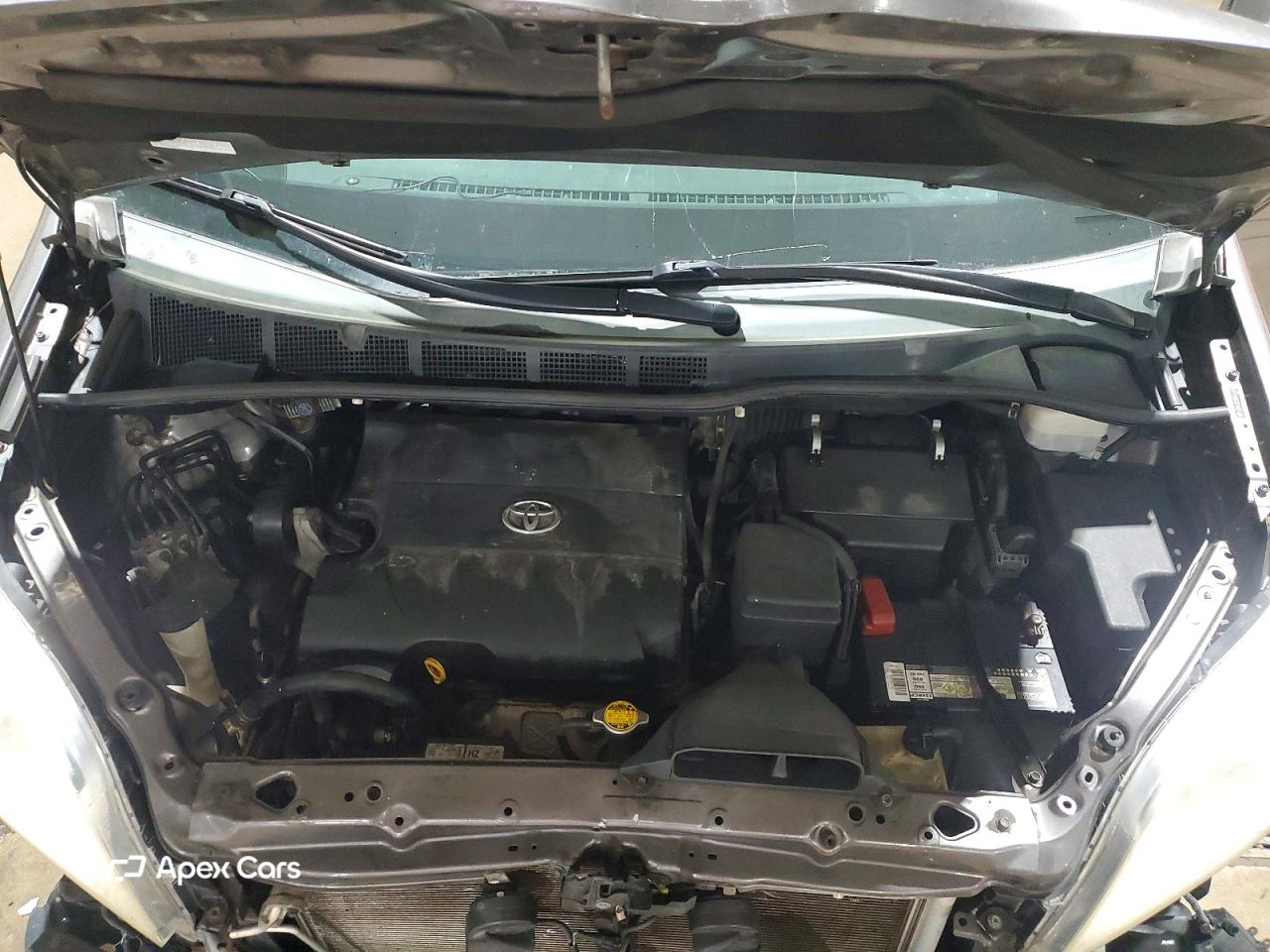 Toyota Sienna 2011