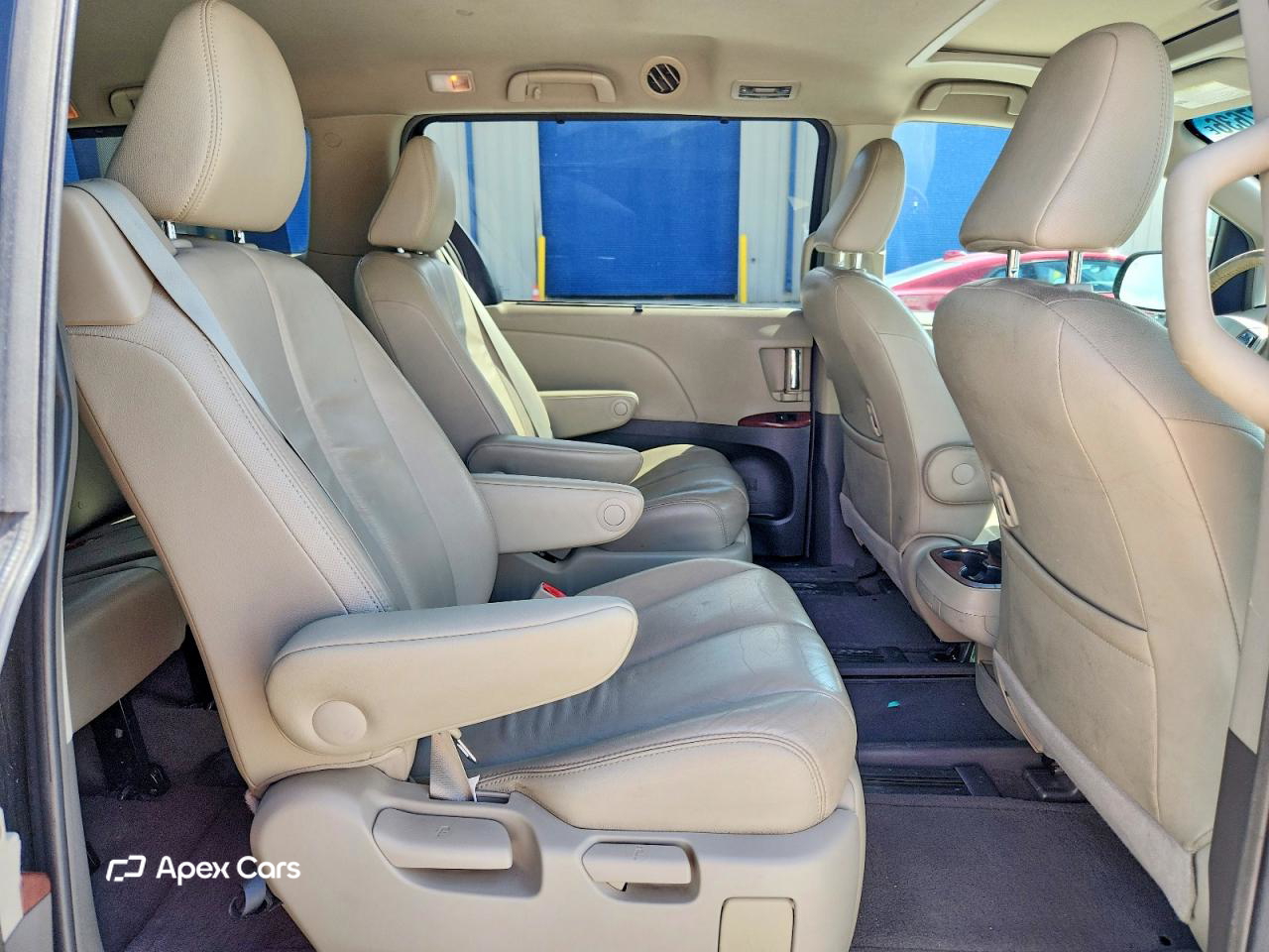 Toyota Sienna 2012