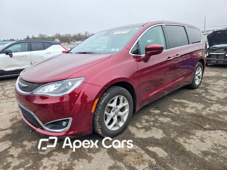 Chrysler Pacifica 2018 - Image 1 of 12