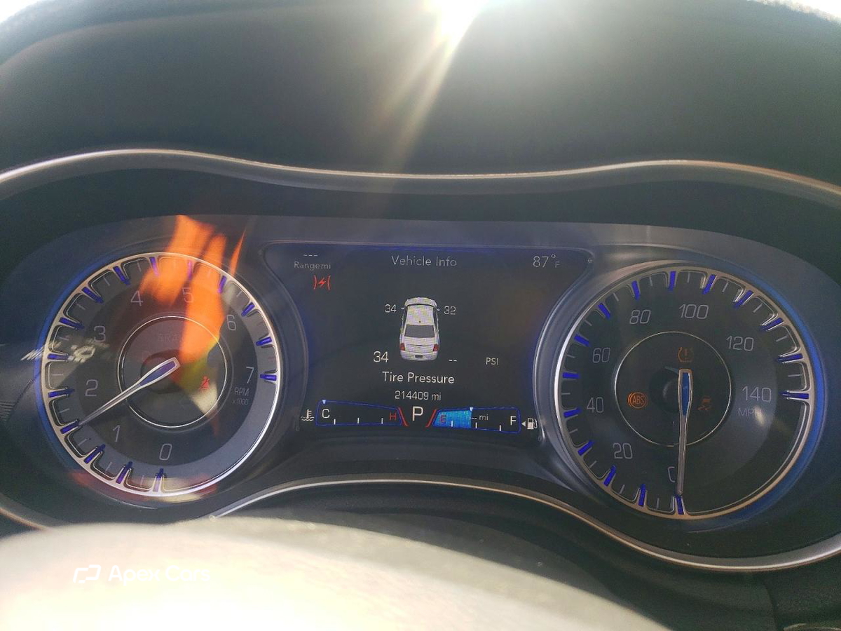 Chrysler 300 2016