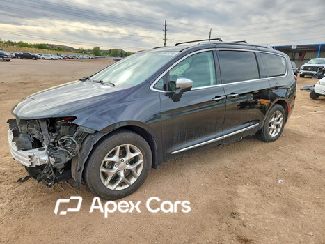 Chrysler Pacifica 2017 - Zdjęcie 1 z 14