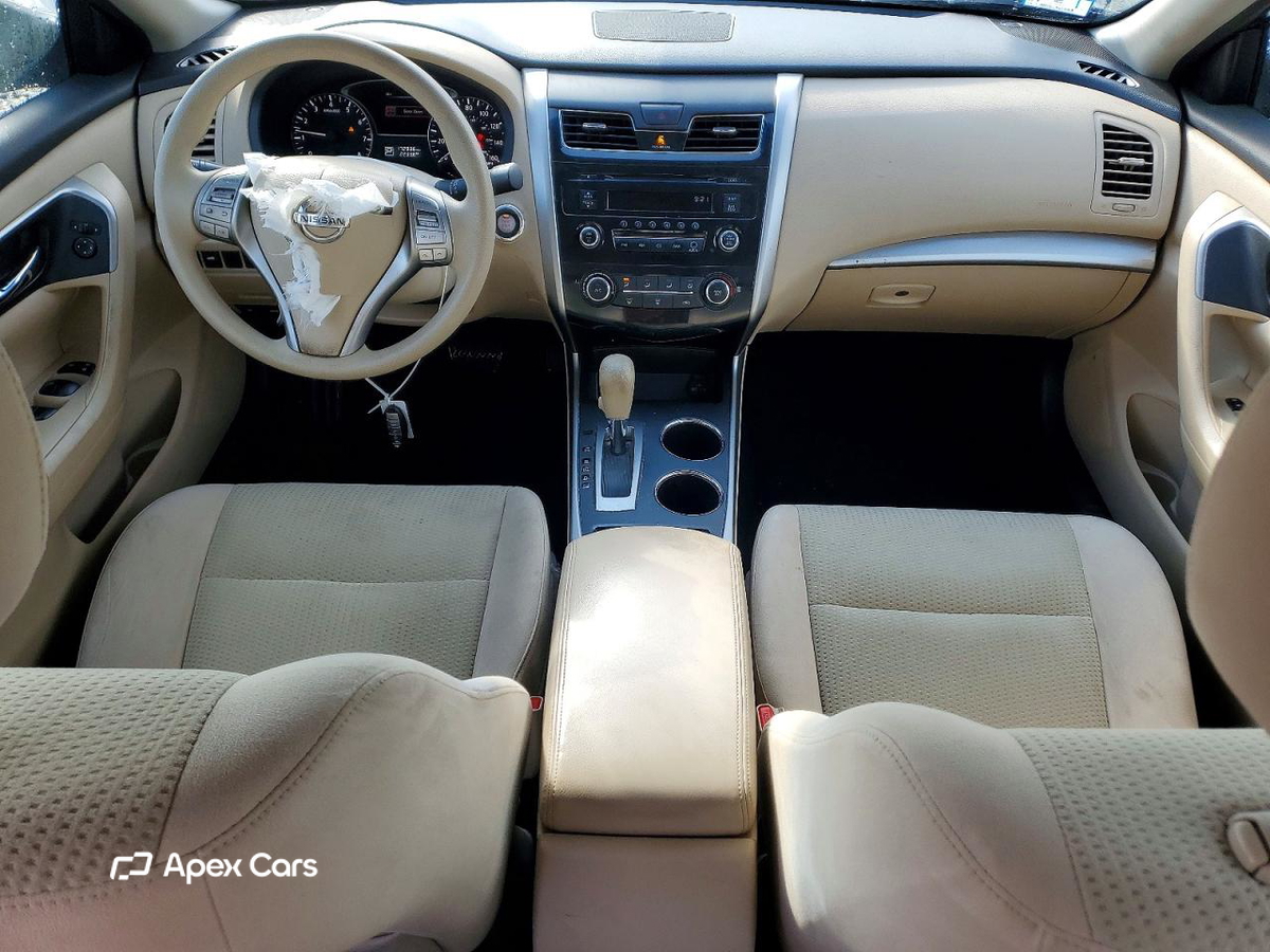 Nissan Altima 2015