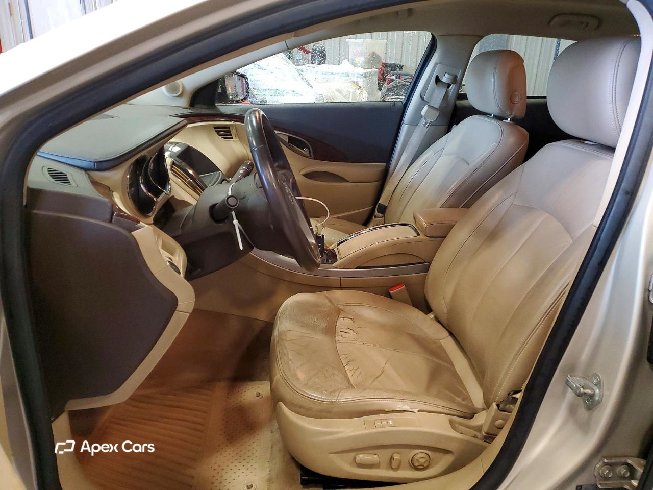 Buick LaCrosse 2011