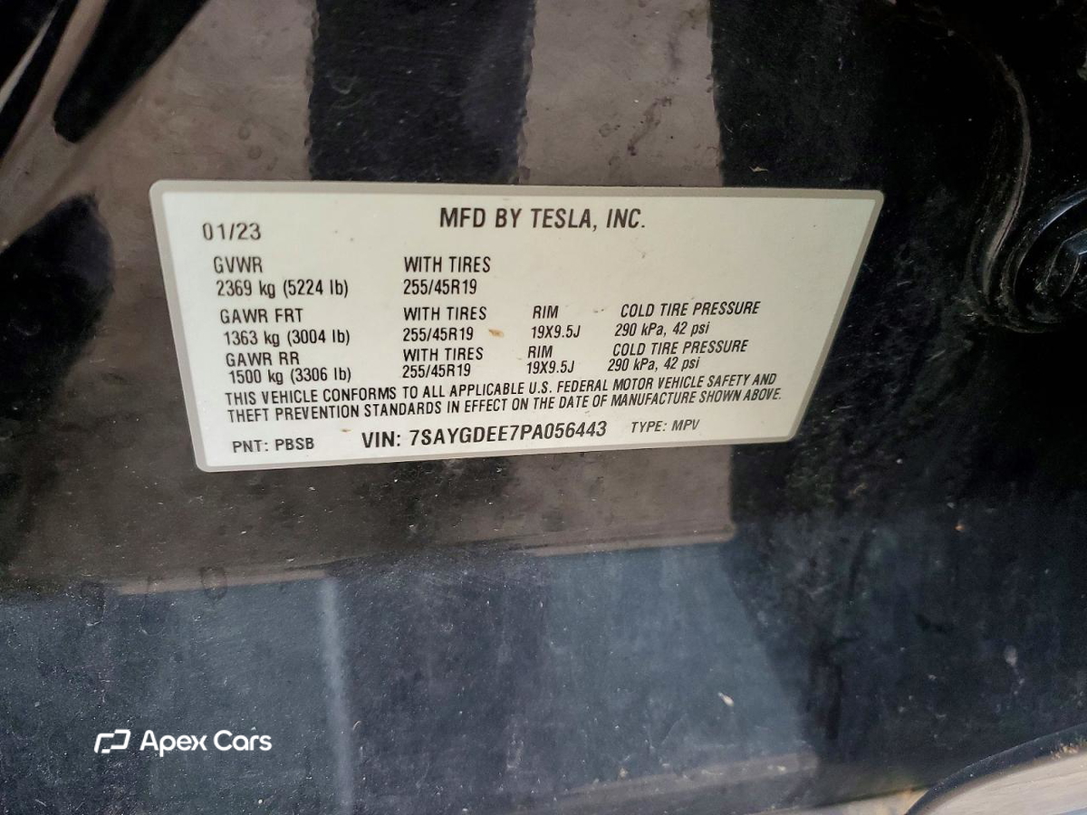 Tesla Model Y 2023