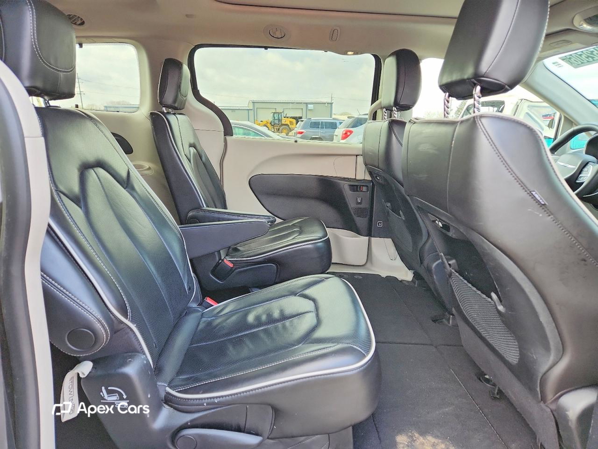 Chrysler Pacifica 2023