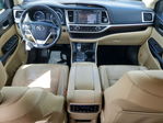 Toyota Highlander 2015