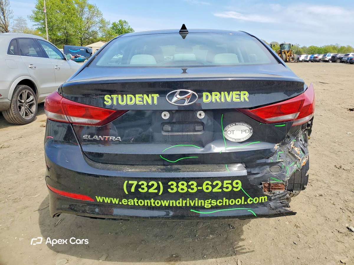 Hyundai Elantra 2017