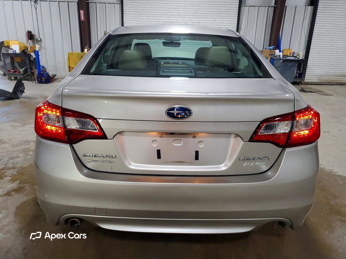 Subaru Legacy 2017