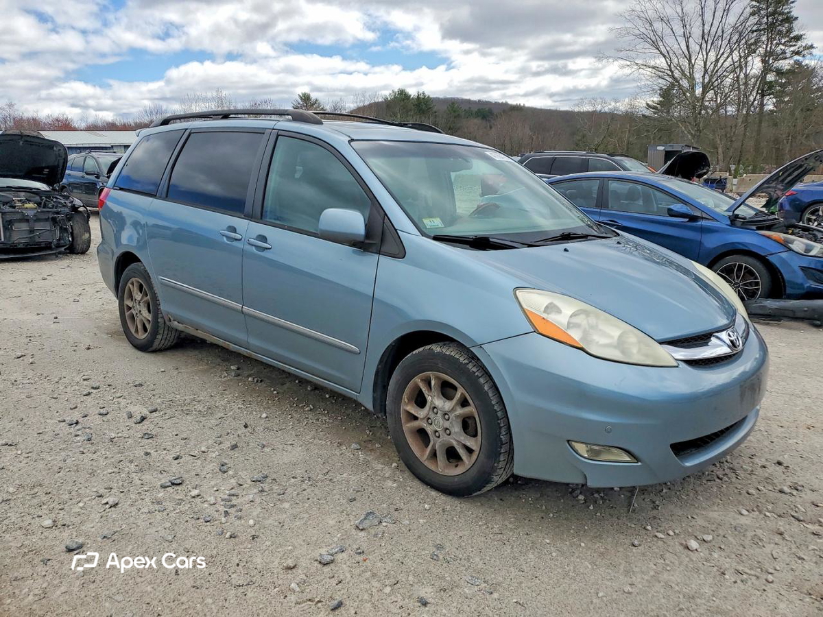 Toyota Sienna 2006