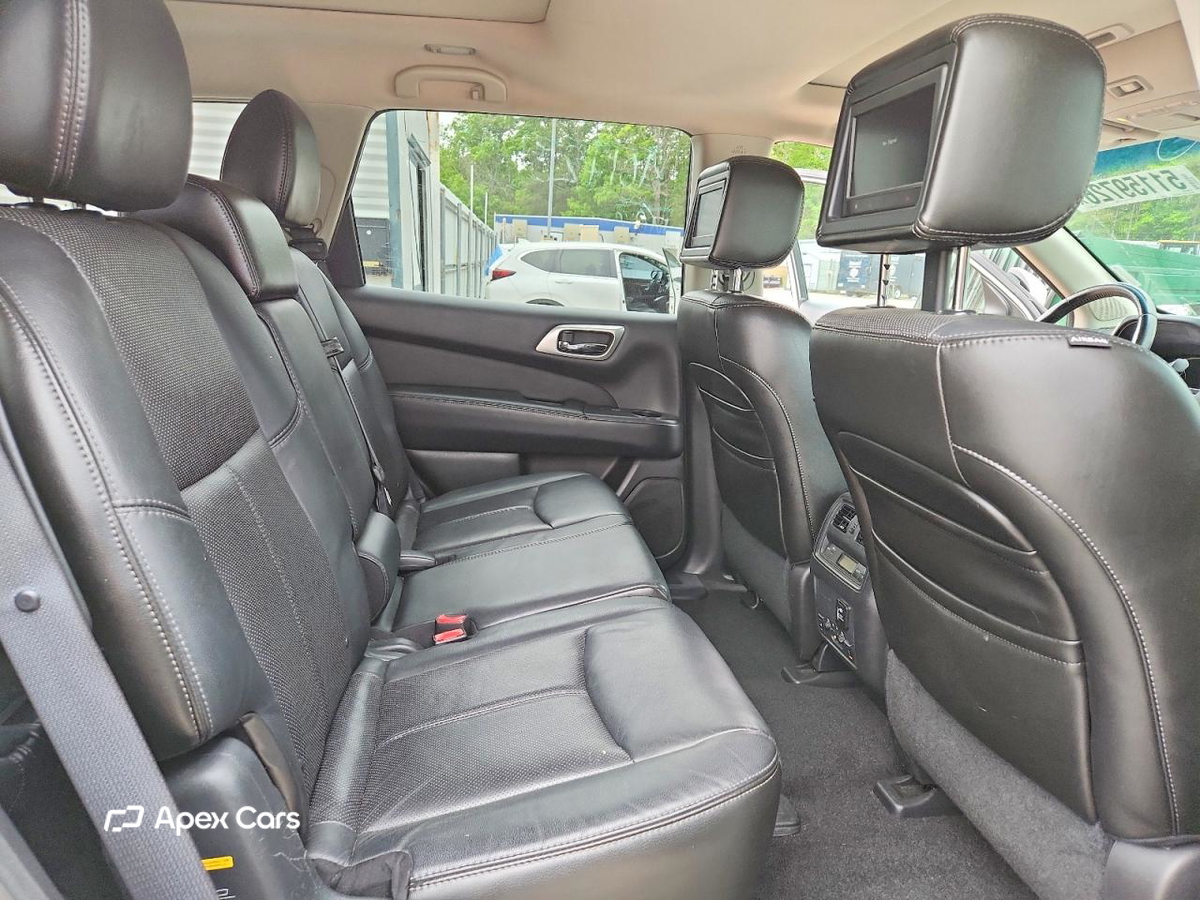 Nissan Pathfinder 2013