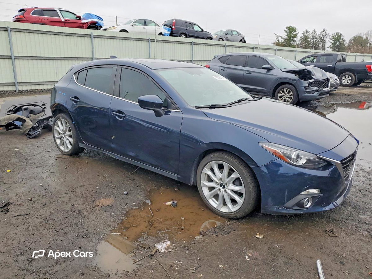 Mazda 3 2015