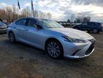 Lexus ES 2019
