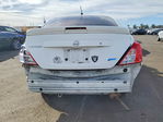 Nissan Versa 2015
