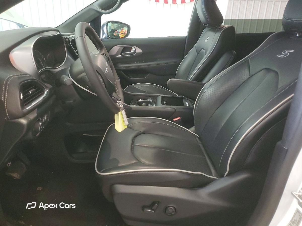 Chrysler Pacifica 2026