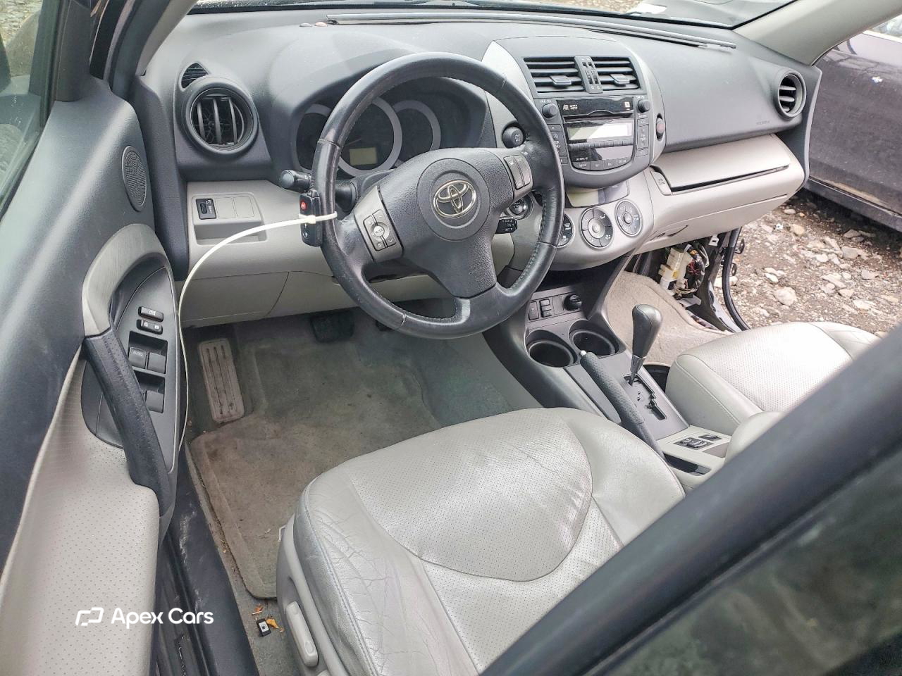 Toyota RAV 4 2011