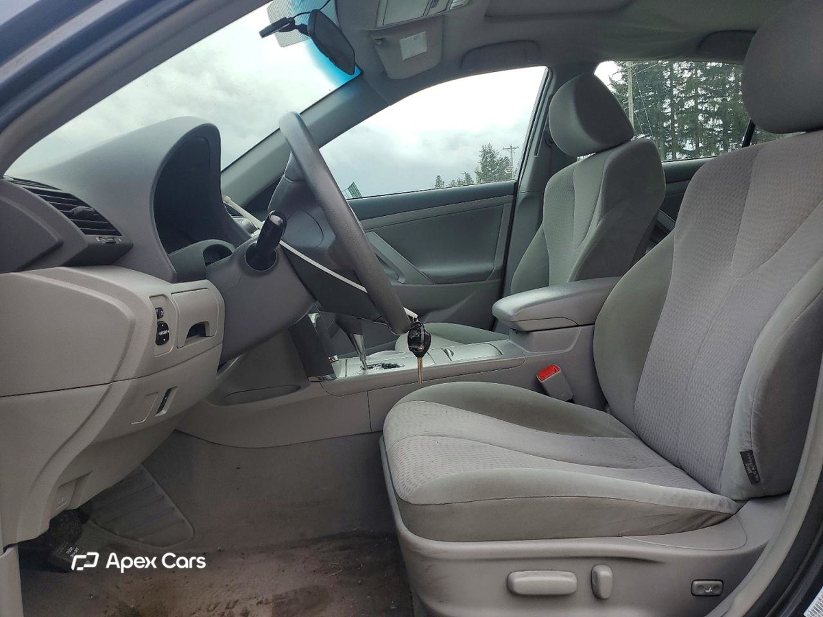Toyota Camry 2011