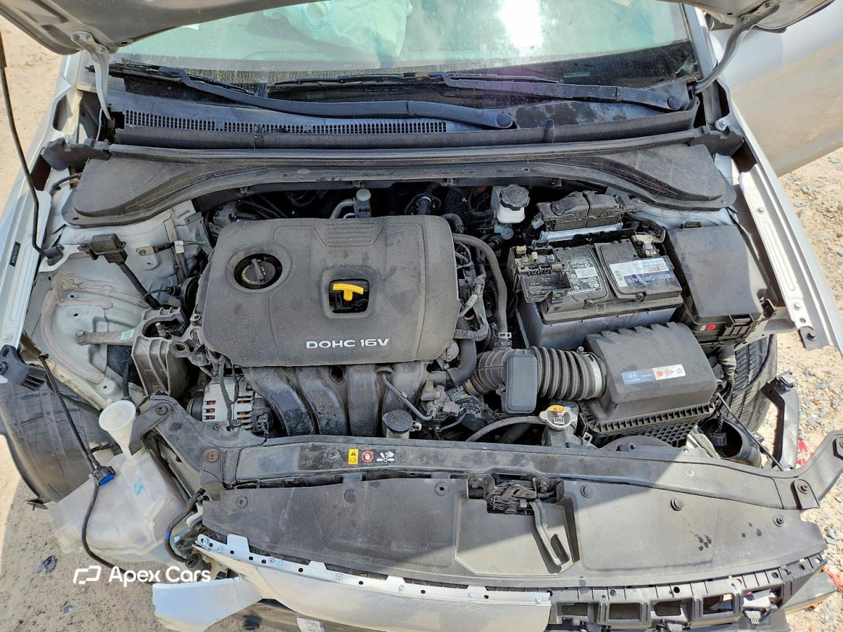Hyundai Elantra 2018