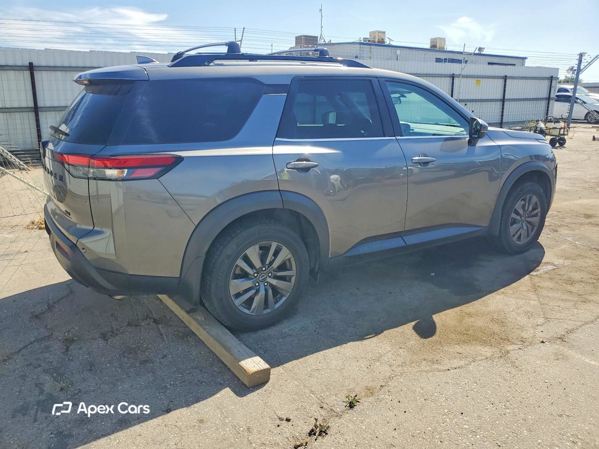 Nissan Pathfinder 2022