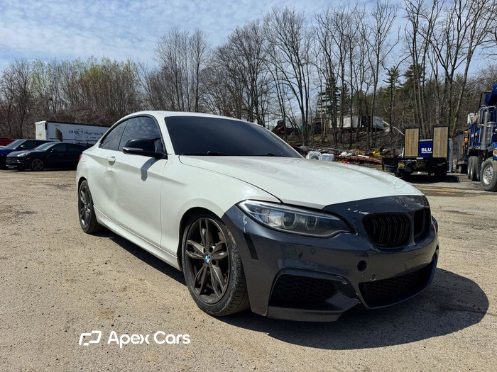 2016 BMW M2 - Image 1 of 5