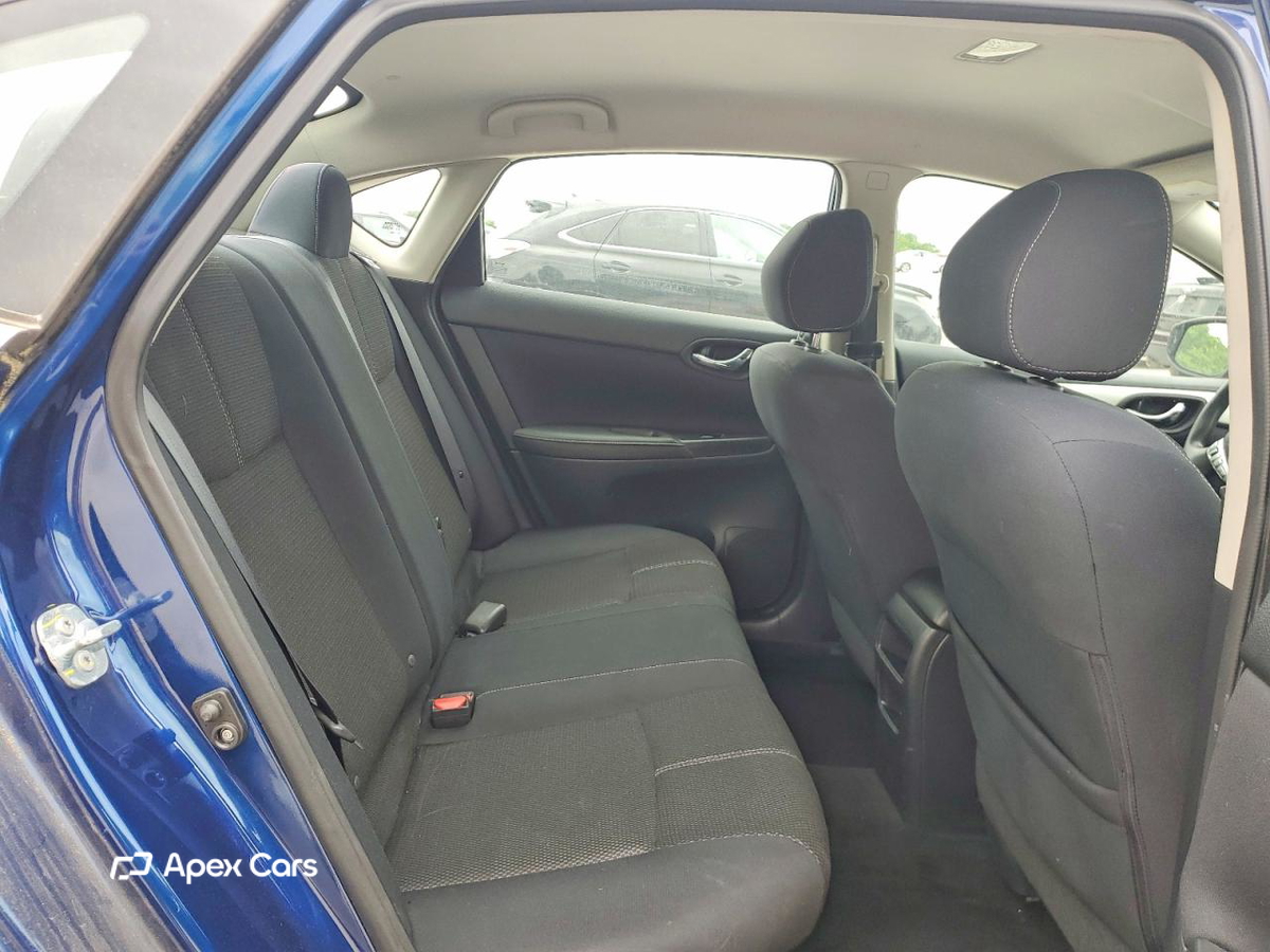 Nissan Sentra 2016