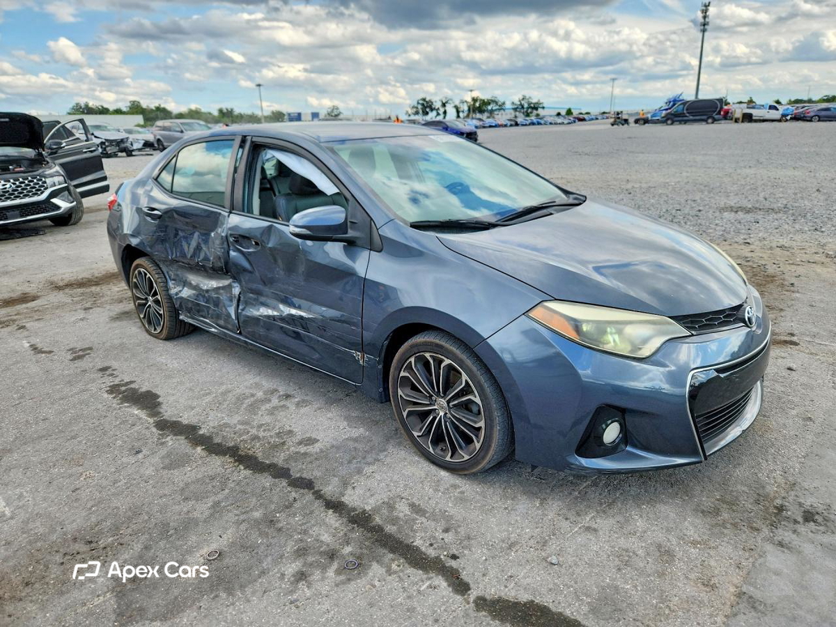 Toyota Corolla 2015