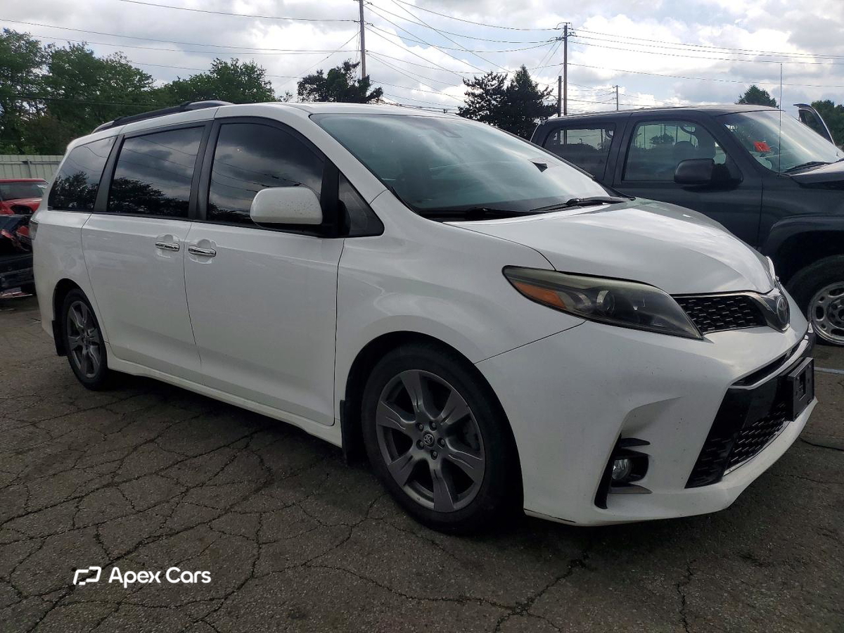 Toyota Sienna 2018