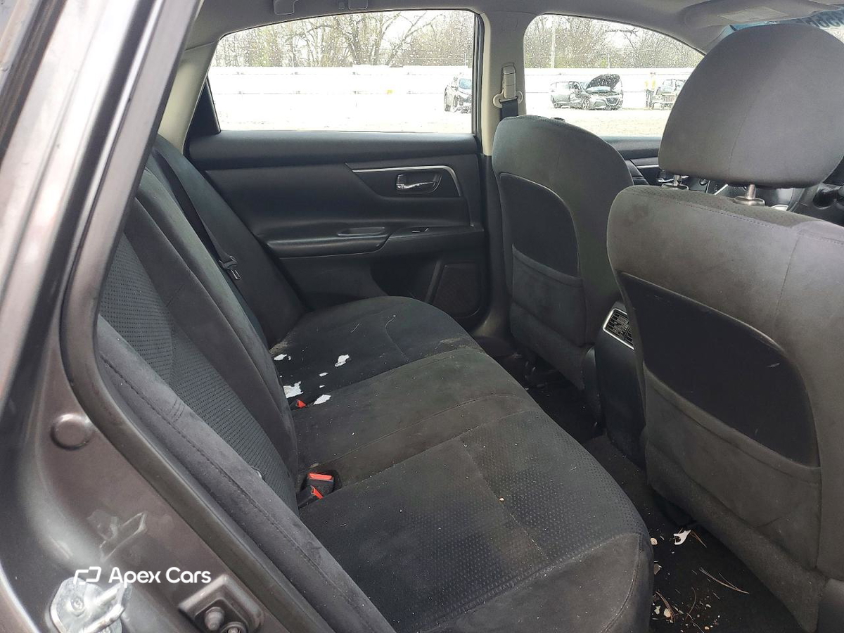 Nissan Altima 2015