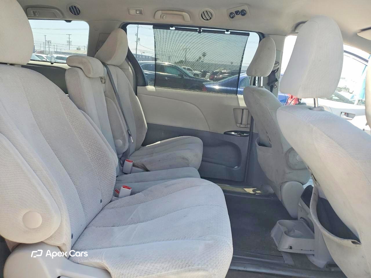 Toyota Sienna 2012