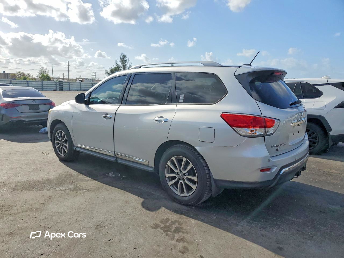 Nissan Pathfinder 2014
