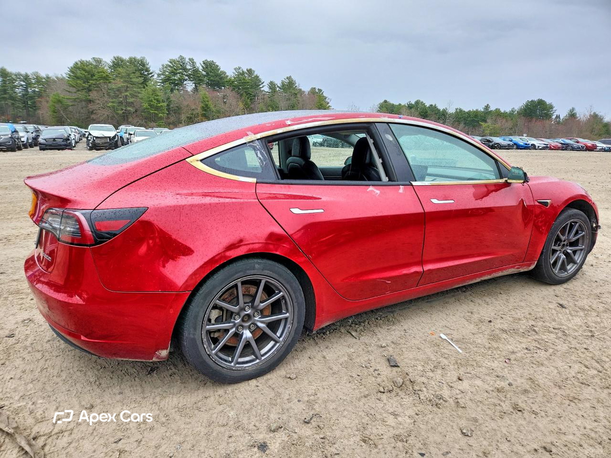 Tesla Model 3 2020