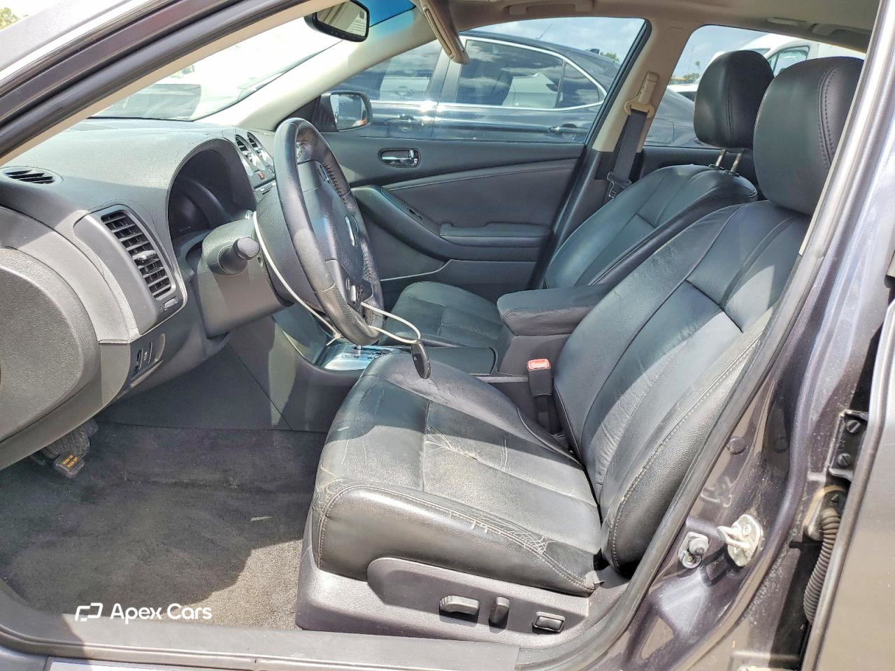 Nissan Altima 2012