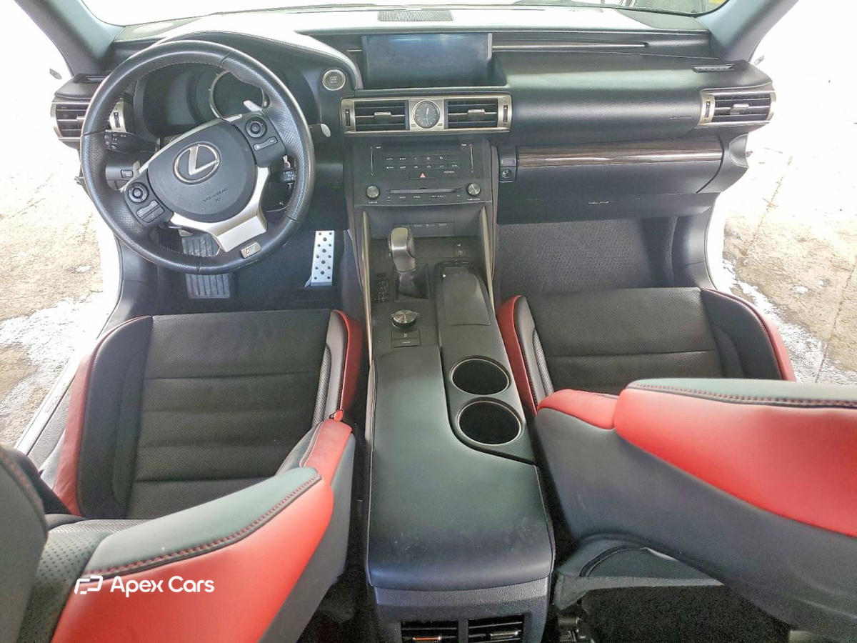 Lexus IS 2015