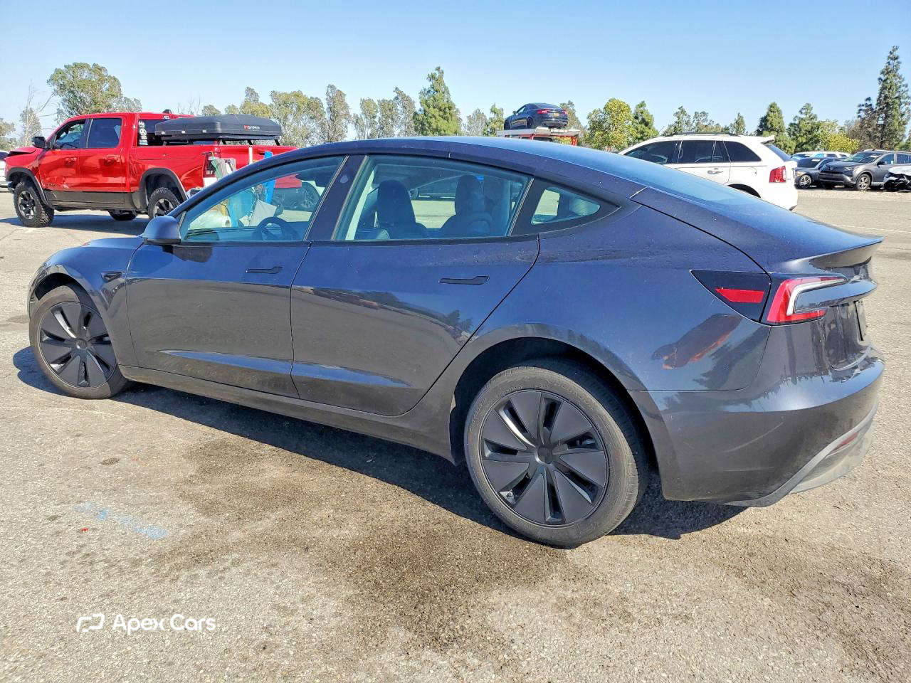 Tesla Model 3 2025