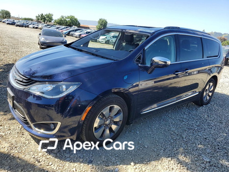 Chrysler Pacifica 2018 - Zdjęcie 1 z 13
