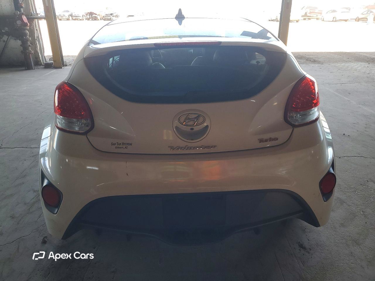 Hyundai Veloster 2015
