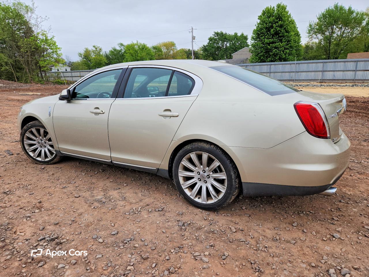 Lincoln MKS 2010
