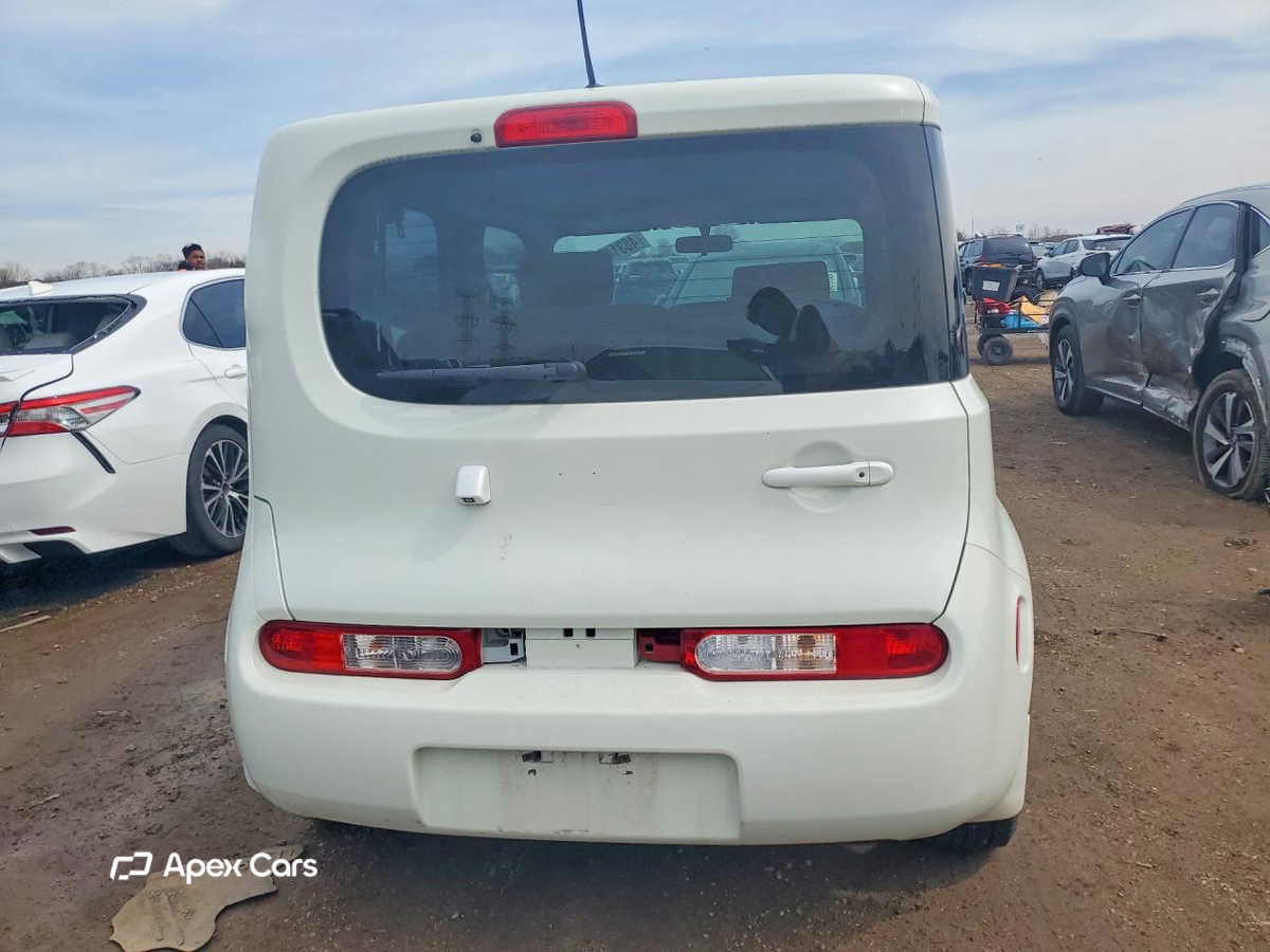Nissan Cube 2011