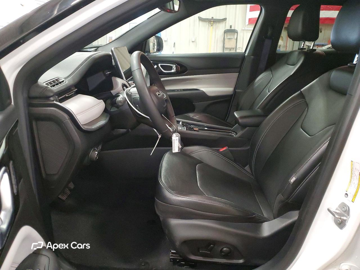 Jeep Compass 2025