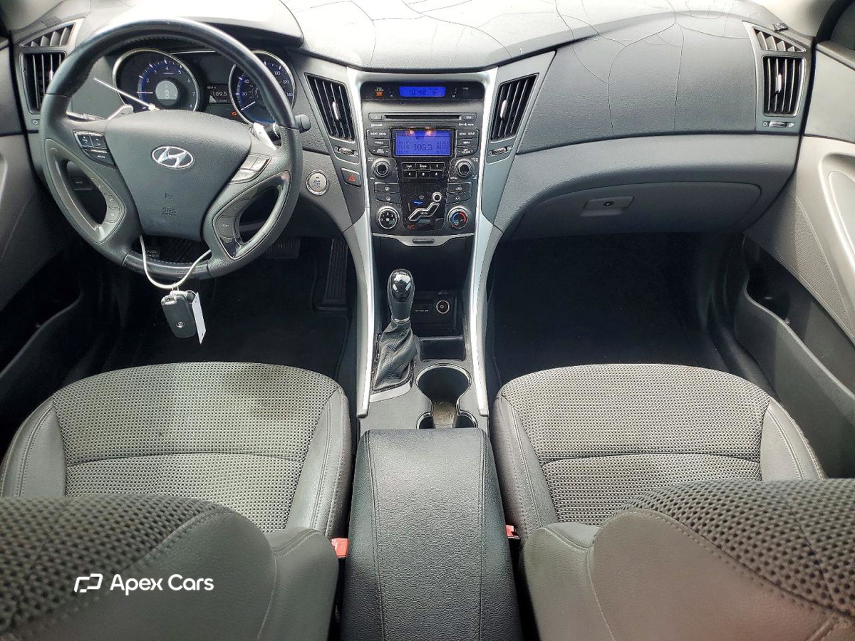 Hyundai Sonata 2012