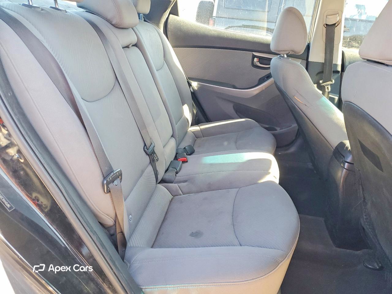 Hyundai Elantra 2013