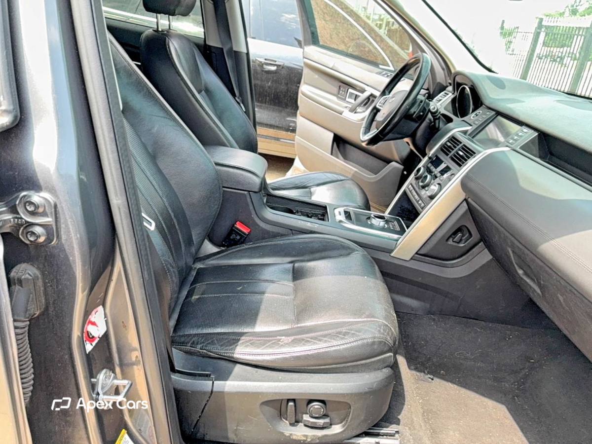 Land Rover Discovery 2016