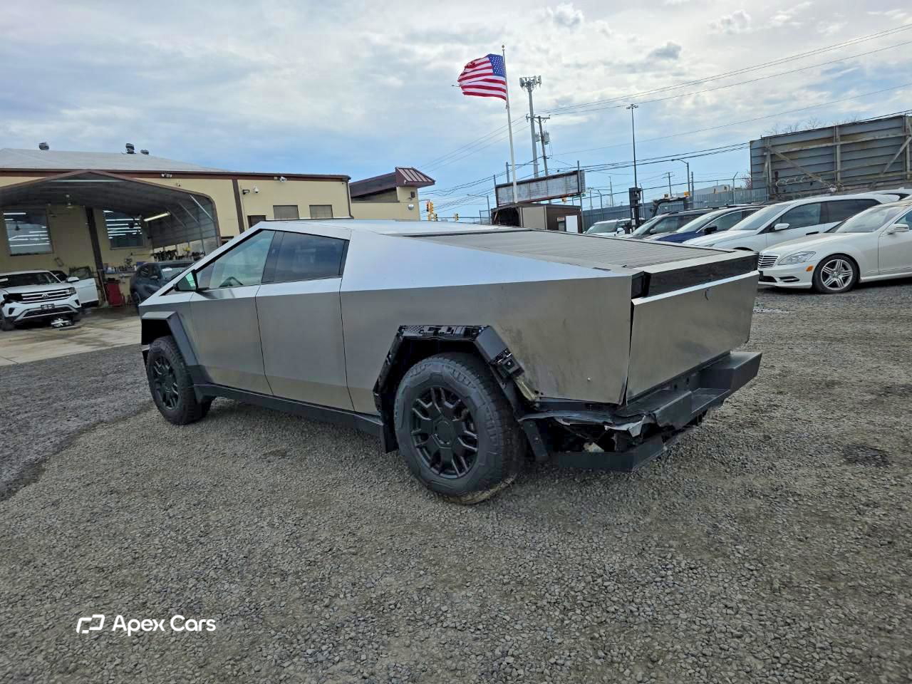 Tesla Cybertruck 2024