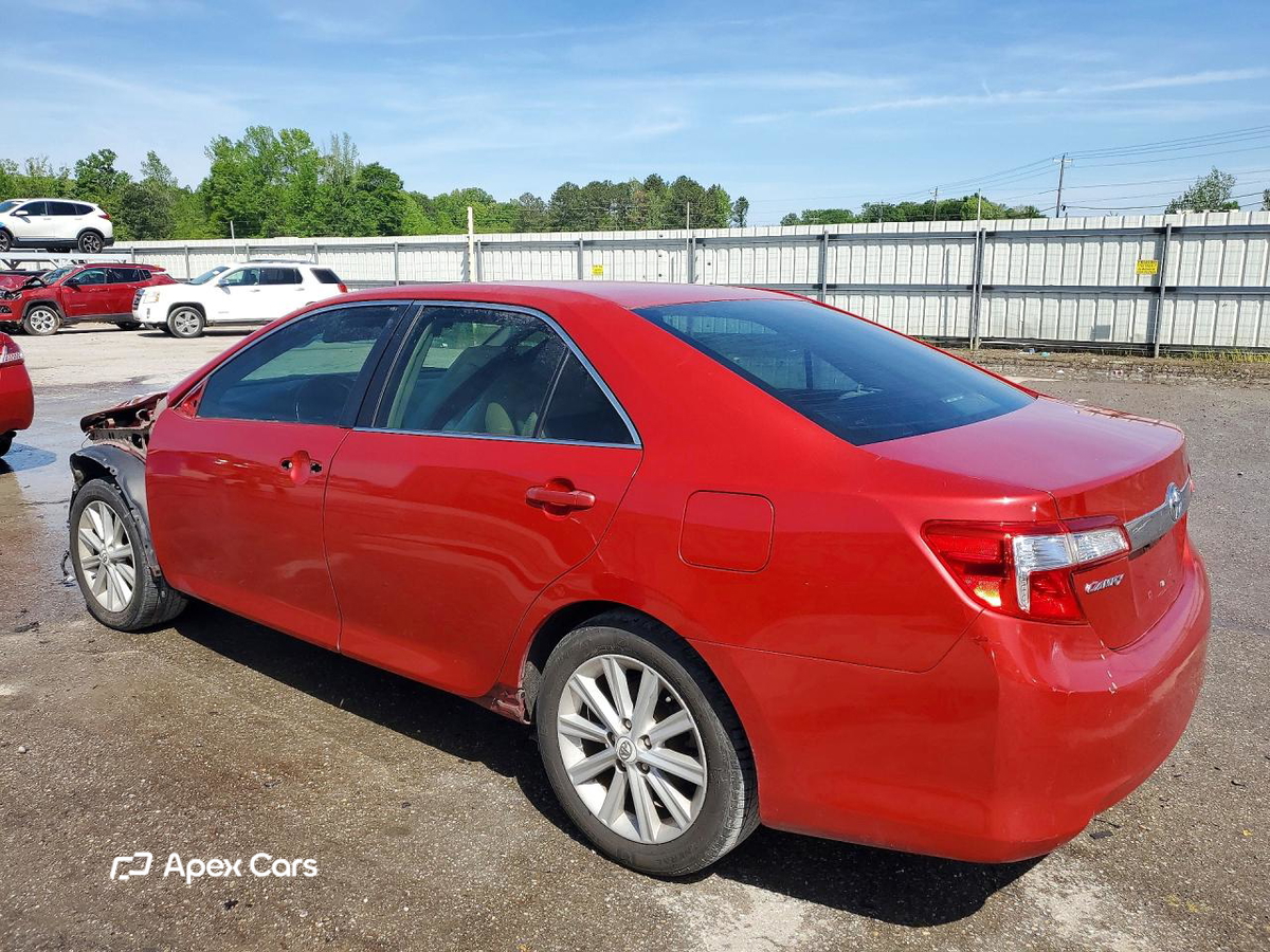 Toyota Camry 2012